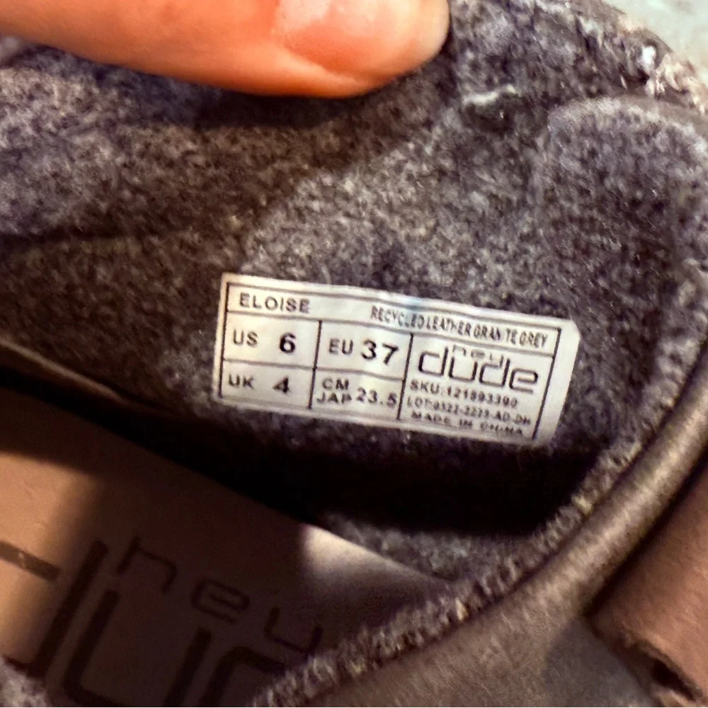 Women’s HEY DUDE Eloise recycled suede leather slip on bootie. Size 6 - Picture 10 of 12